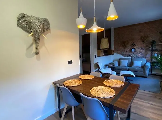 公寓 Rosa La Bonita 阿维莱斯