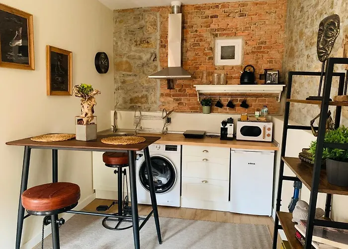 Rosa La Bonita 阿维莱斯